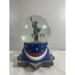 Hallmark Statue Of Liberty Snow Globe Sankyo Music Box Star Spangled Banner Flag